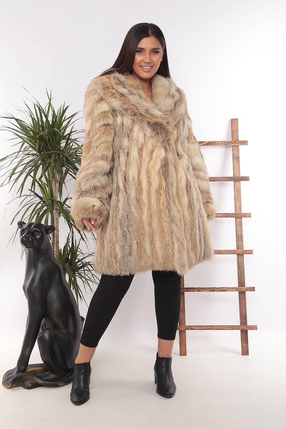 Handmade Natural Fox Fur Coat: Women's Winter Jacket