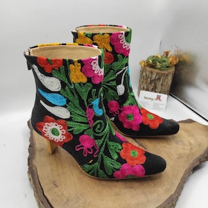 Handmade Suzani Floral Ankle Boots: Genuine Leather Kitten Heel