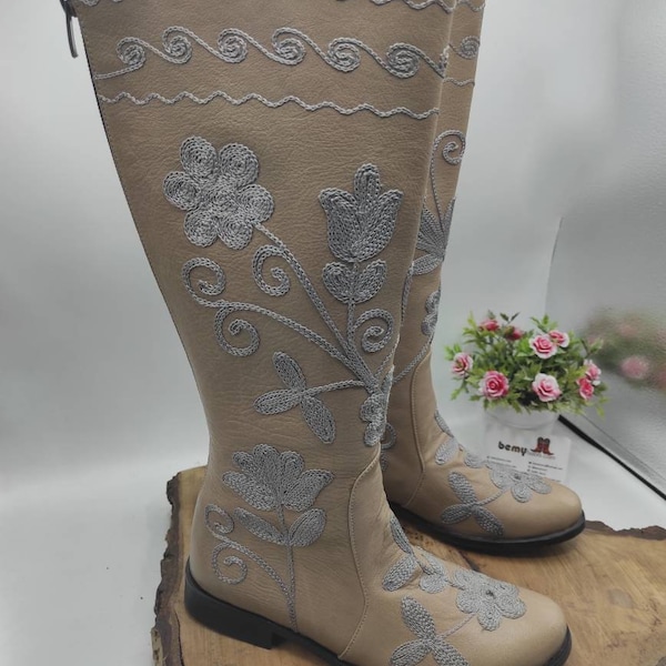 Riding Boots, Made To Order, Genuine Leather, Low Heel, Round Toe, Comfy Boots, Custom Made, For Her, Suzani Boots, Embroidery Boots