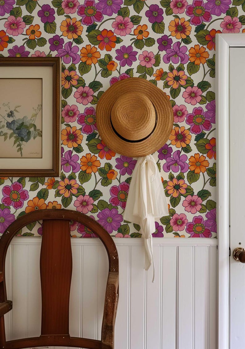 Traditional wallpaper with a lively 70s flower pattern in electric hues.
