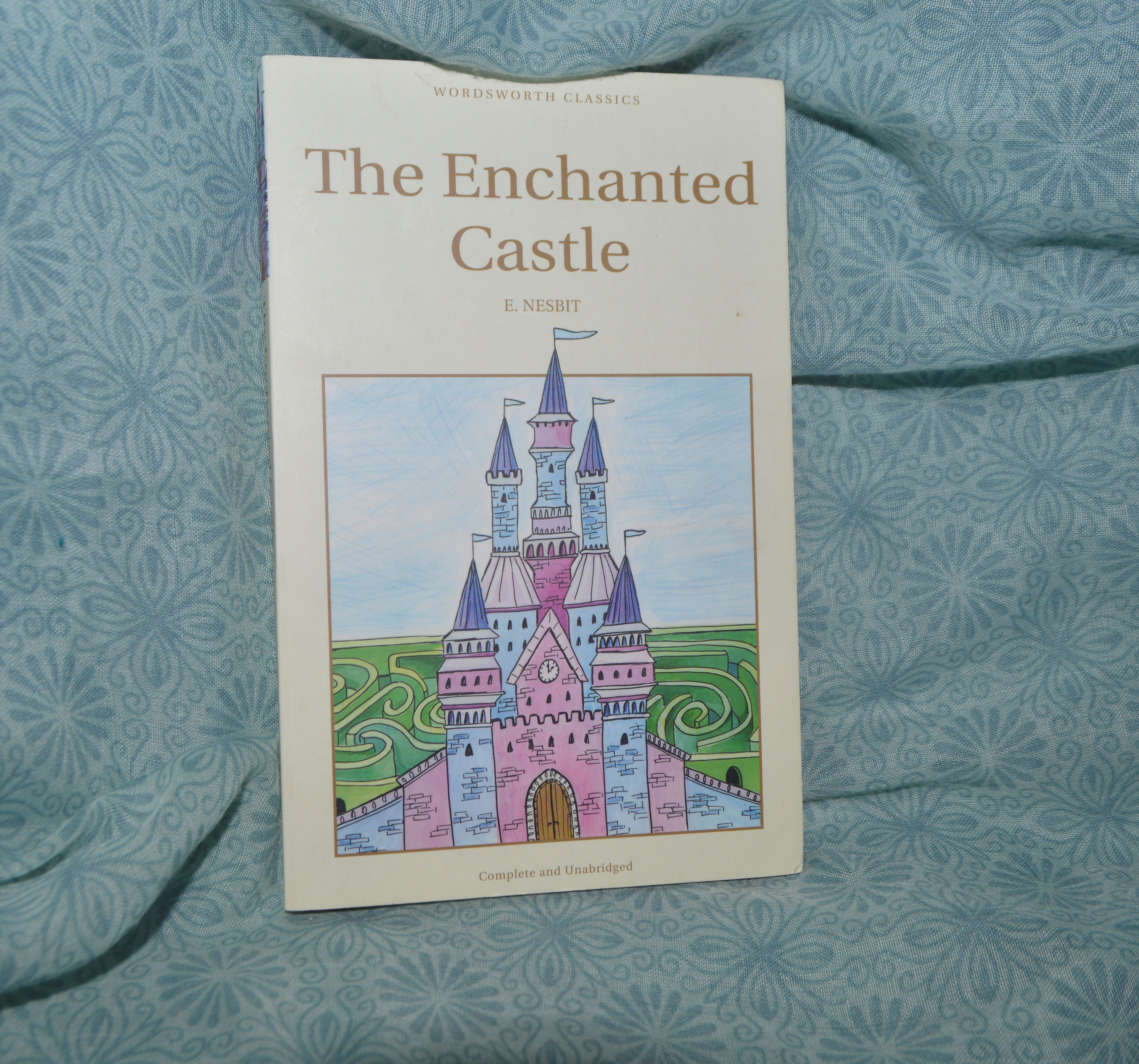 the enchanted castle nesbit the enchanted castle nesbit