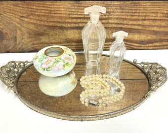 Vintage Gold Filigree Mirrored Vanity Tray - Hollywood Regency Boudoir Decor