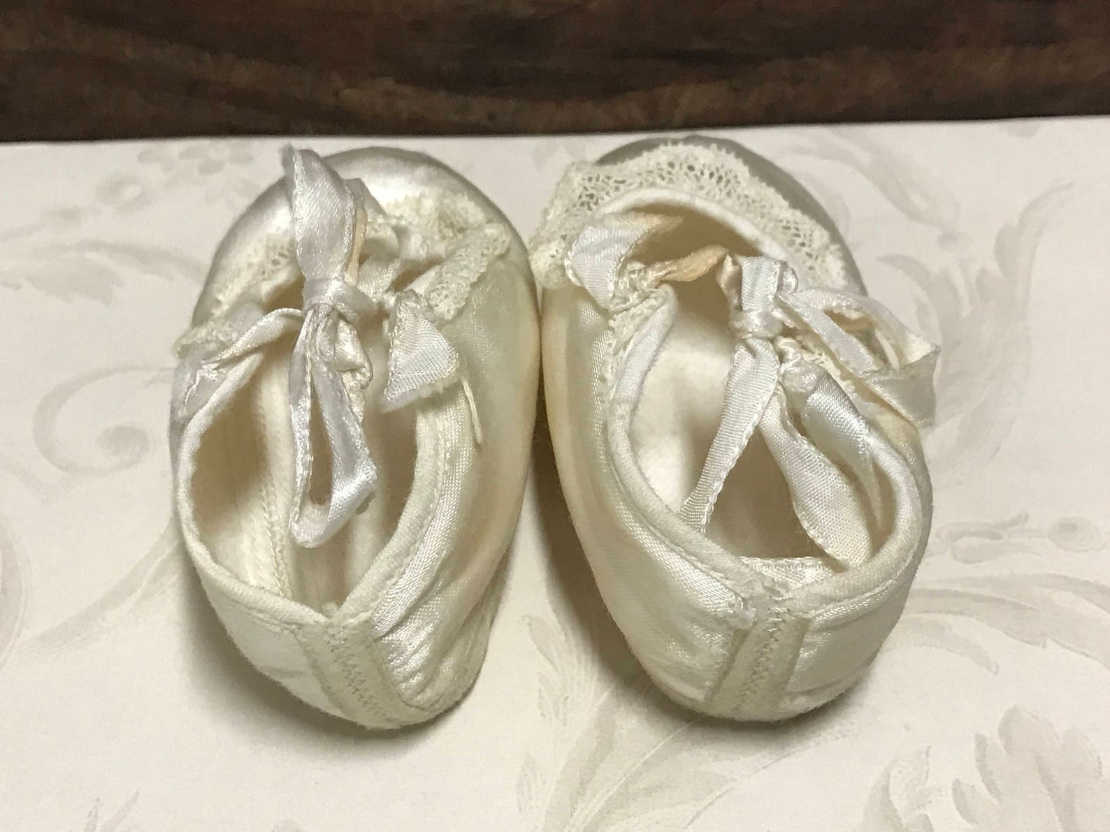 vintage baby ballet slippers, size 1, in original box, knee socks included, baby satin ballet shoes, vintage newborn shoes, mrs.