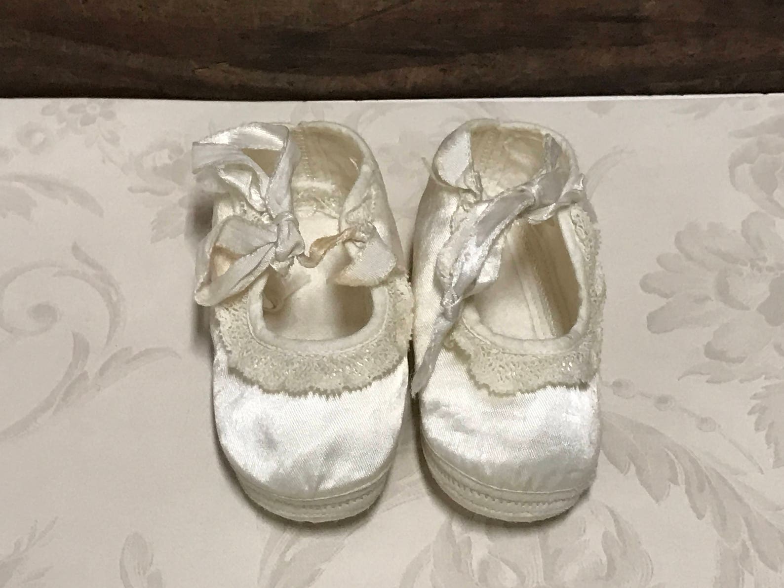 vintage baby ballet slippers, size 1, in original box, knee socks included, baby satin ballet shoes, vintage newborn shoes, mrs.