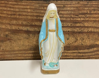 Vintage Virgin Mary Statue, Nice Old Virgin Mary Figurine, Miraculous Pose, Snake at her Feet, Religious Icon, Religious Decor