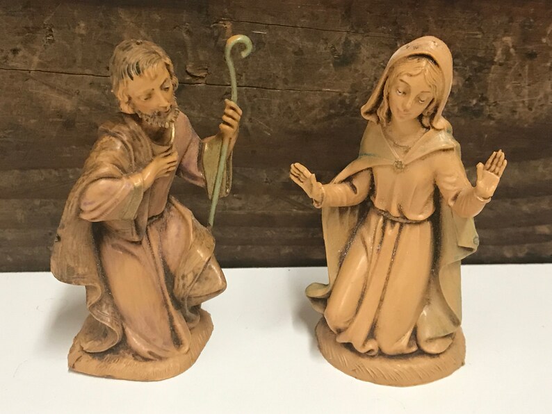 Vintage Fontanini Mary and Joseph Small Figurines Vintage image 0