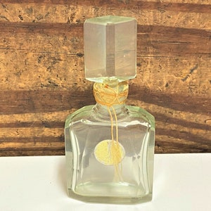 Vintage Clear Cut Glass Perfume Bottle, Clear Glass Perfume Bottle, Beautiful Cut Glass Stopper, Vintage Vanity Bottle