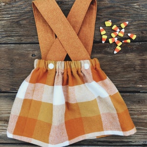 Jupe d'automne à carreaux pour fille avec bretelles réglables, tenue d'automne pour tout-petit, robe d'action de grâce à carreaux orange citrouille image 7