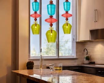 Färgglad taklampa i blåst glas – Modern art déco-taklampa – Anpassad storlek och färg – Handgjord iögonfallande belysning för heminredning