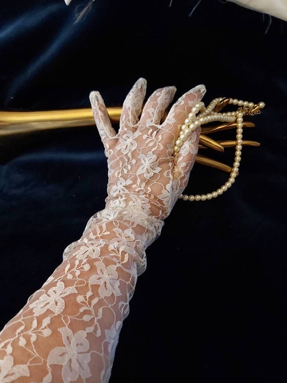 bridal gloves uk