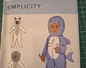 Simplicity sewing pattern R10658 US XXS-L babies costumes Deer Lion Shark Halloween outfits ships worldwide