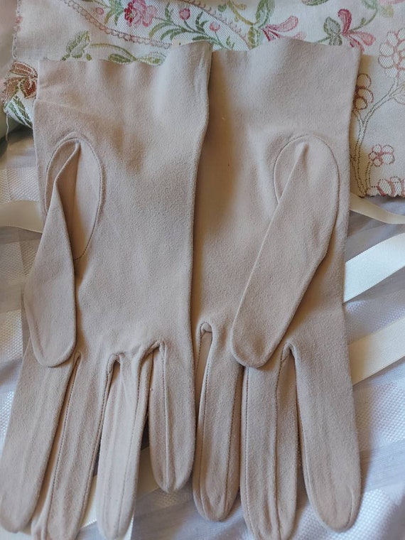 Gorgeous vintage Milore leather gloves new old st… - image 7