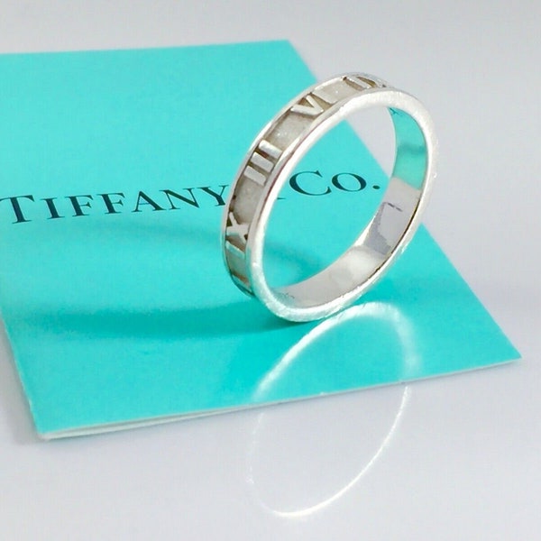 UNISEX, LIKE NEW!!! Stunning Tiffany & Co. Sterling Silver Narrow Atlas Band Ring - Size 10