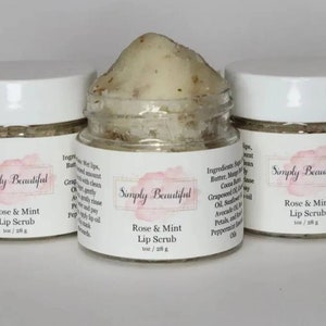 Gommage au sucre pour les lèvres à la rose et à la menthe Simply Beautiful 1 oz Unisexe Tous les types de peau Exfolie Sans colorant Végétalien Sans charges Sans parabènes