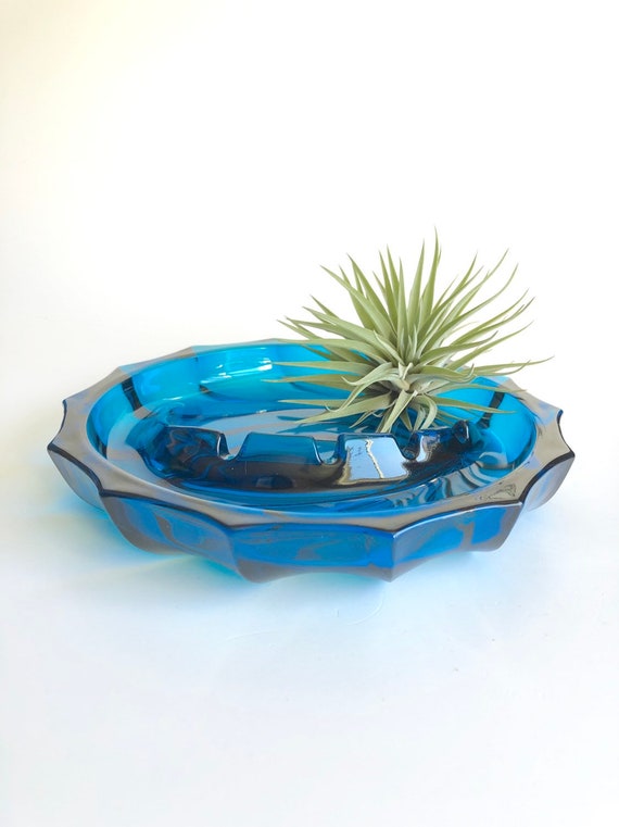 Vintage Blue Glass Ashtray Mid Century Modern - Vintage Blue Glass Ashtray Vintage Blue Glass Ashtray Mid Century Modern - Vintage Blue Glass Ashtray
