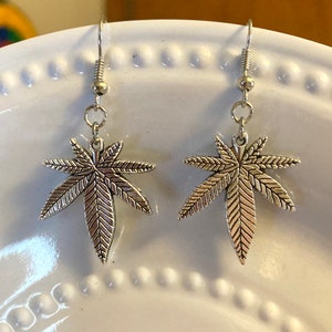 Silver Weed Leaf Cannabis Dangle Earrings, Marijuana Jewelry, Pot, THC Accessories. Great gift for smokers. Hemp earrings.