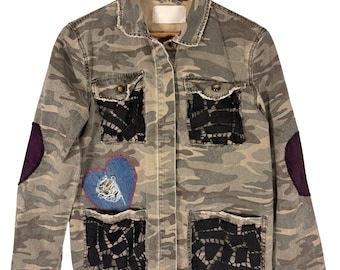 Liebe ist eine Schlachtfeld Camo Jacke