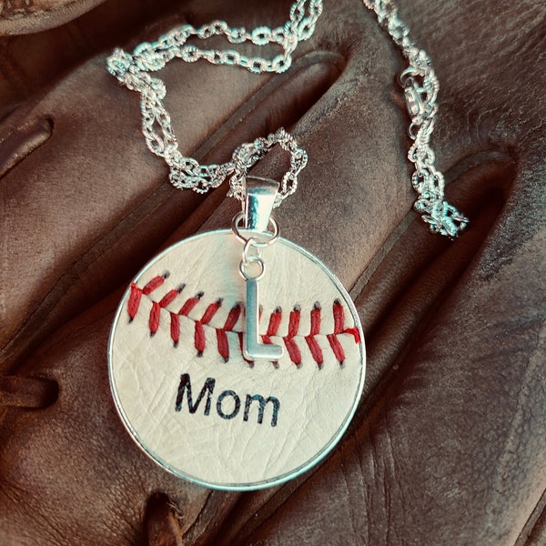 Baseball Mom Jewelry, Baseball Mom Necklace, Baseball Team Gifts, Personalized Baseball Jewelry, Personalized Mom Baseball Necklace