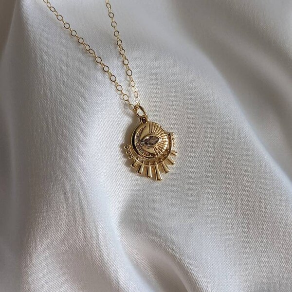 Evil Eye Pendant, Gold Pendant, Gold Medallion, Gold Filled Pendant, Gold Evil Eye Pendant, Gold Fill Necklace, Gold Fill Layering Necklace