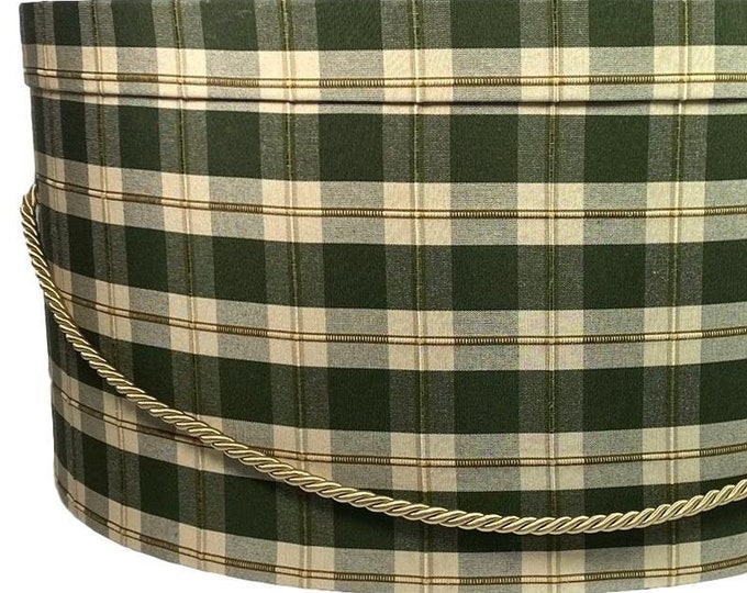 18”x9” MEN'S Hat Box in Green and Tan Plaid Fabric