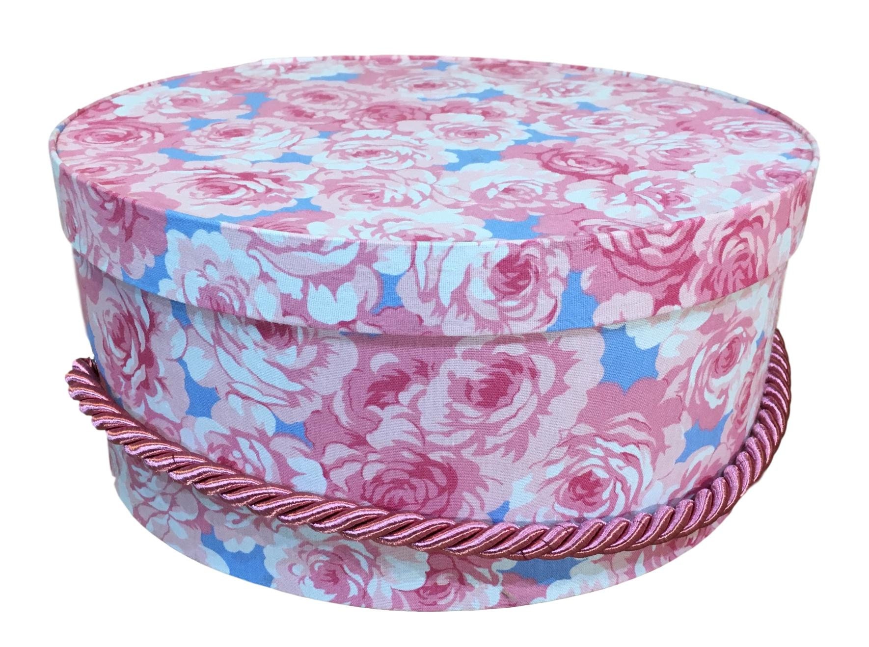 Small hat boxes with lids Clearance