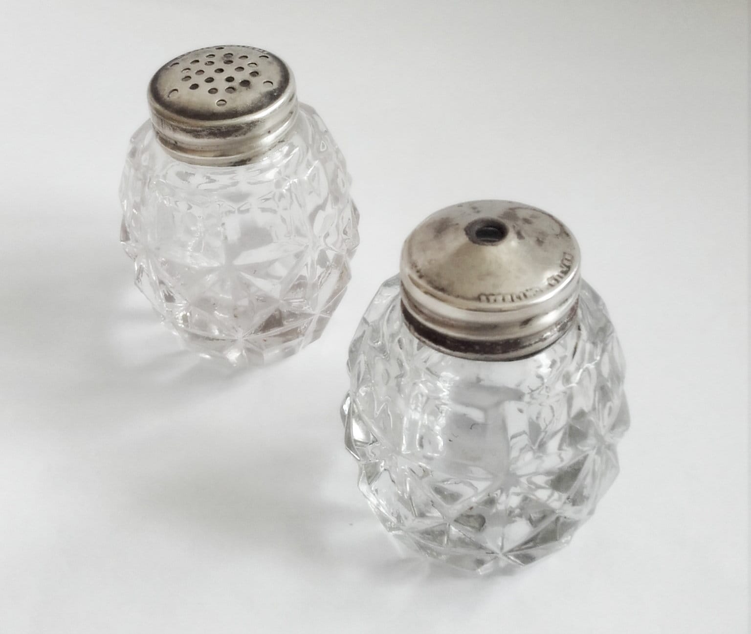 Vintage Shakers Salt & Pepper Glass Sterling 925 cap