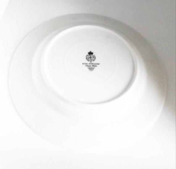 Dishware & Serving Pieces Royal Worcester Classic Platinum Sauce Boat