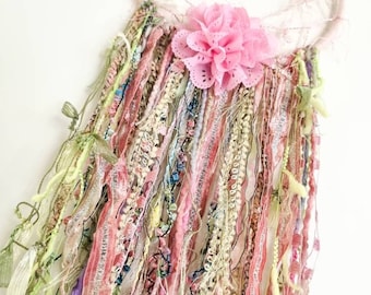 Girls Pink/Green Flower Dreamcatcher
