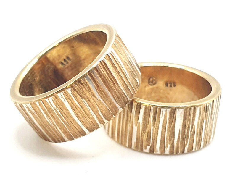 Partner rings wedding rings in tree bark look personalizable image 1