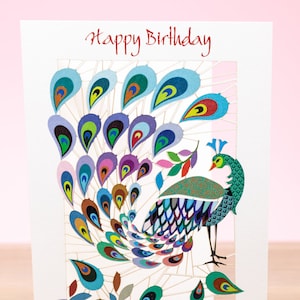 Carte de joyeux anniversaire paon découpée au laser pour femme - carte d'anniversaire femme paon en papier découpé - carte oiseau oeuvre d'art paon pour l'anniversaire de maman