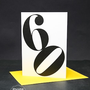 60e verjaardagskaart met vet lettertype – mijlpaalkaart voor hem en haar – grappige en jeugdige minimalistische ontwerpkaart voor 60