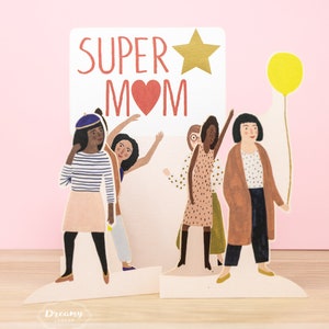 Carte de fête des mères super maman découpée au laser - carte de voeux joyeuse fête des mères pour maman - première carte de fête des mères fabriquée au Royaume-Uni