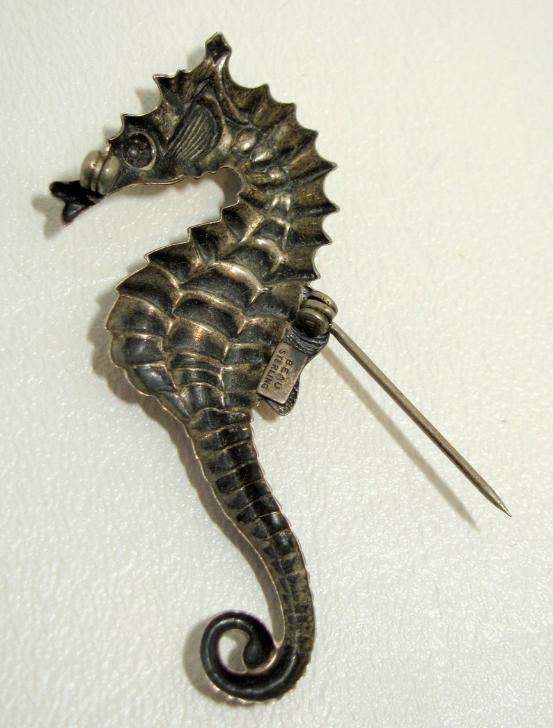 Vintage Beach Sea Vacation Beauty BEAU Repousse SEAHORSE Brooch Pin Sterling Silver 925 2.45 Long x 1.04 Wide