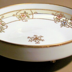 Moriage Handpainted Nippon 3 Footed Round Candy Vanity Trinket Serving Bowl Dish 1911 1921 image 3