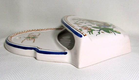 Peint Main DECOR ROLLEN French Faience Hand Painted Wall Pocket Vase 8.3 Peint Main DECOR ROLLEN French Faience Hand Painted Wall Pocket Vase 8.3