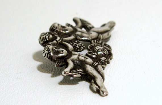 Antique  Putti Cupids & Flowers Putto Brooch Pin … - image 3