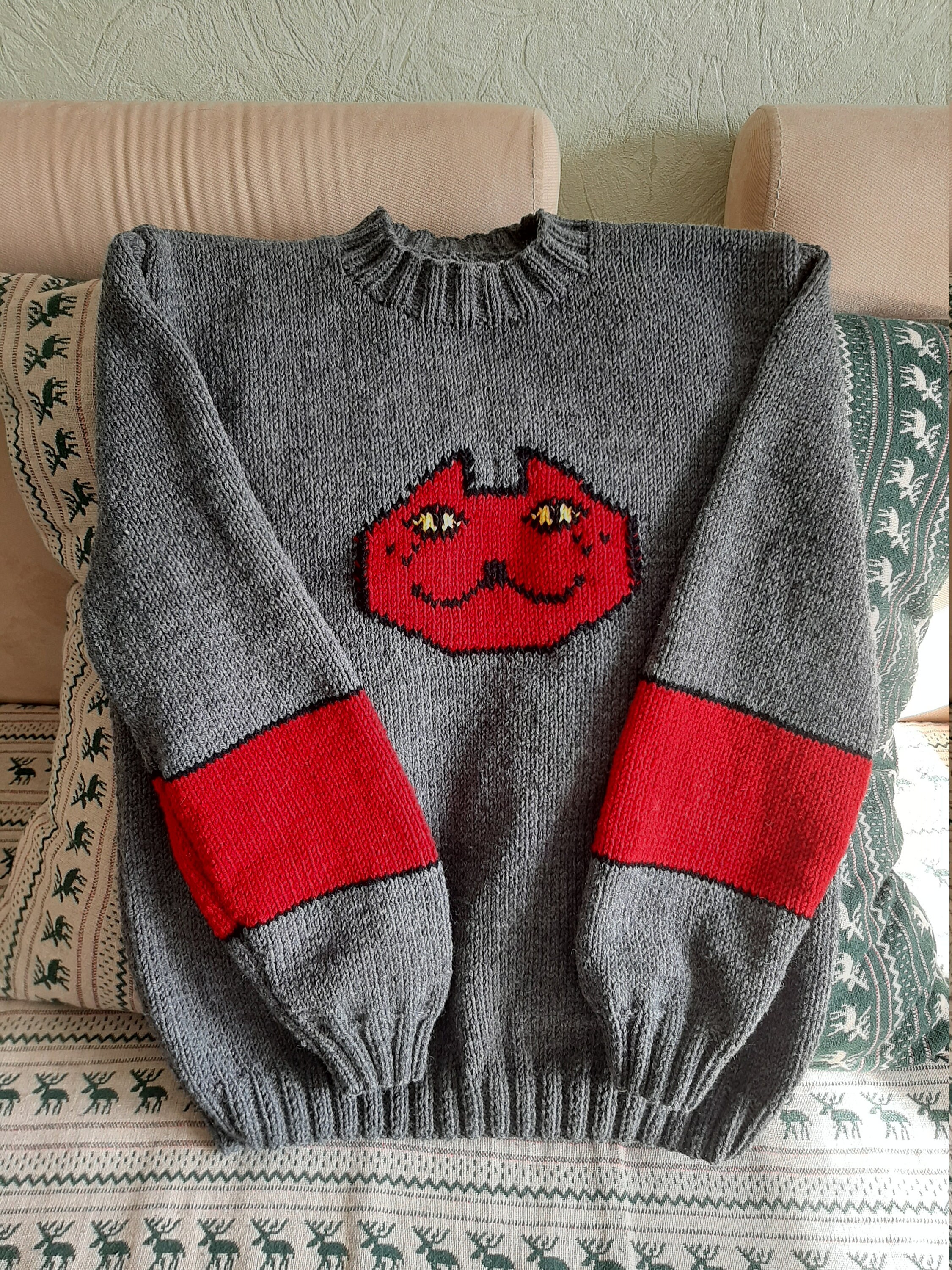 Band Merch sweater, custom knitted from 1pc