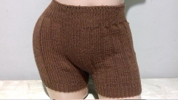 Hand Knit Handmade Underwear/high Waisted Panties/shorts Soft Warm Custom  Color Women's Soft Pure Wool Panties, Custom Colors -  Canada