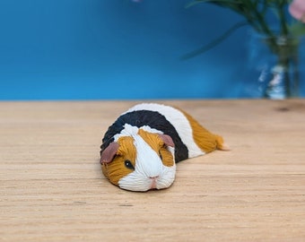 Sleeping Guinea Pig Figurine, Tri-colour Guinea Pig Ornament, Guinea Pig Gift