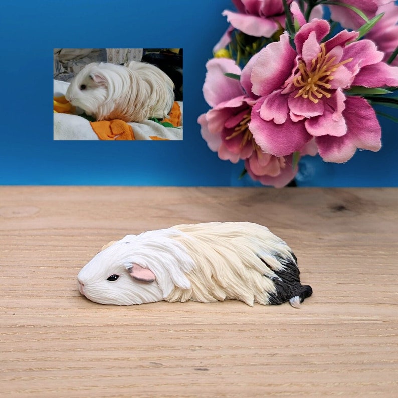 Personalised Mini Guinea Pig Figurine, Pet Memorial Gift, Personalised Pet Portrait, Miniature Ornament image 1
