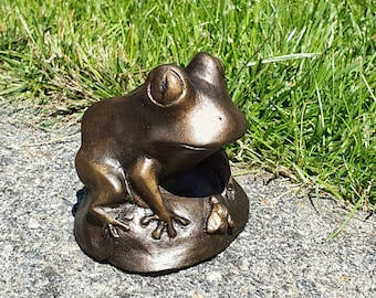 Frog Sculpture, Bronze Effect Sculpture, Abstract Frog Sculpture