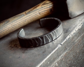 Forged steel bracelet - metal bracelet - viking, celtic, metalhead - raw steel - men's bracelet - women's bracelet - wrist bracelet