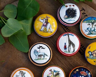 Ram District. Italian Ceramic Stopper for bottle of wine or liquor with the typical decoration of the Contrade of Palio of Siena Ram District. Italian Ceramic Stopper for bottle of wine or liquor with the typical decoration of the Contrade of Palio of Siena
