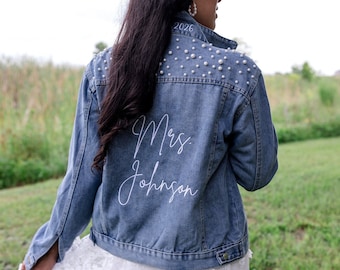 Embroidered Wedding Denim Jacket, Mrs. Wedding Jean Jacket, Bachelorette Party Jacket, Bridal Shower Gift, Personalized Bridal Jacket