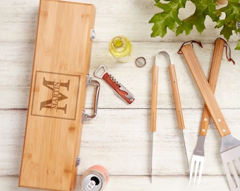Personalized BBQ Grill Set, Engraved Wood Grill Set, Bamboo BBQ Grill Set, Fathers Day Gift Idea, Gift For Dad, BBQ Gift Set, Grilling Tools