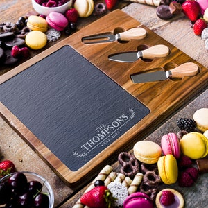 Our CH7 design option comes with charcuterie tools. This option comes with everything you need for a great sampling board.