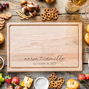 Housewarming Gift, Personalized Cutting Board, Juice Groove Cutting Board, Charcuterie Board, Self Gift, Home Sweet Home, Gift for Mom afbeelding 2