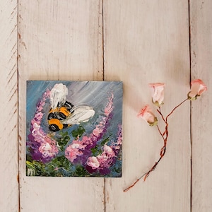 Bee painting Mini canvas art 4x4 oil painting Bee with flower art Honey bee art Palette knife Mini artwork Presents for mom Stepfather gift