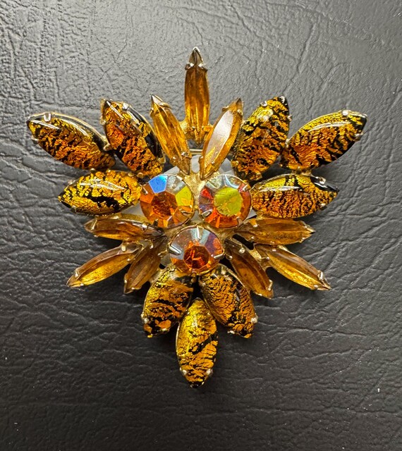 Vintage Mid-Century Costume Brooch: Czech Rhinest… - image 1