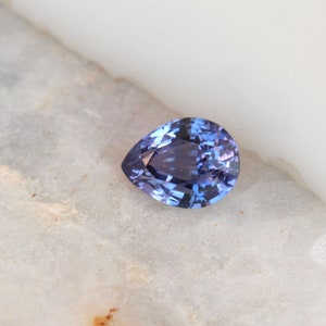 Natural no heat ceylon color change sapphire/ 1 carats sapphire/ purple sapphire/violet sapphire/ for sapphire ring/ for diamond ring, top.